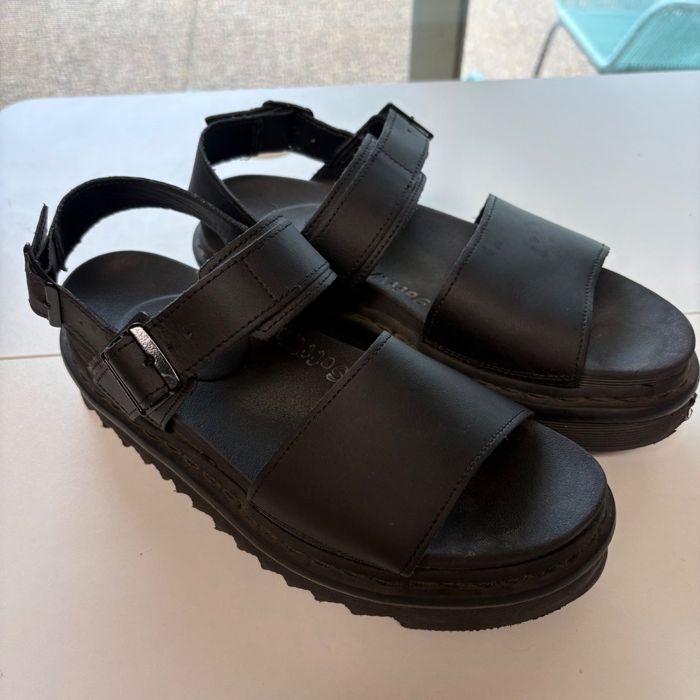 Dr. Martens Blaire Voss Sandals Women 9 Black Leather Platform Chunky Strappy